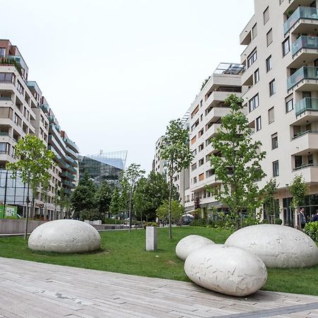 Mega Sale - Book Now - Corvin Royal Apartments Budapest Exterior foto